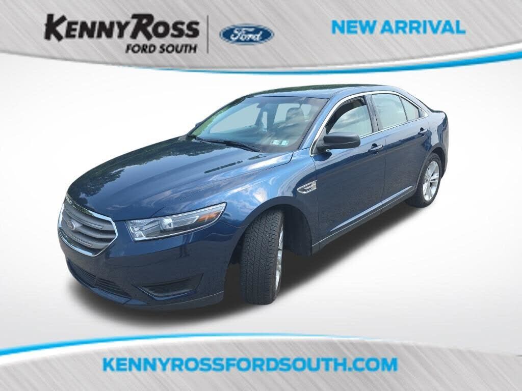 2016 FORD Taurus