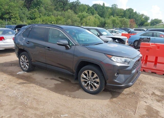 2019 TOYOTA RAV4