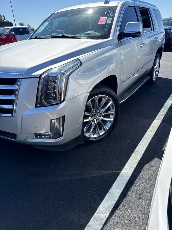 2020 CADILLAC Escalade
