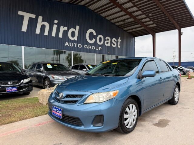 2013 TOYOTA Corolla
