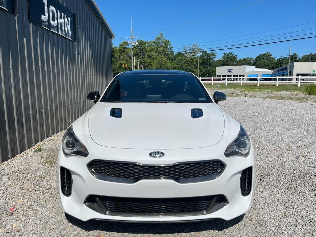 2021 KIA Stinger