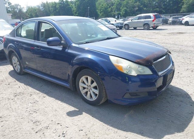 2011 SUBARU Legacy