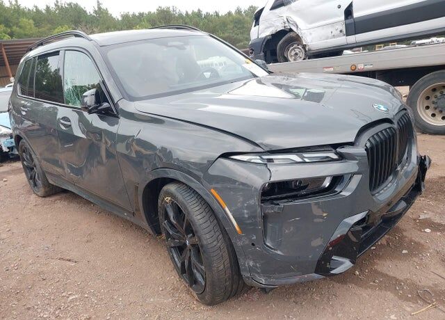 2024 BMW X7