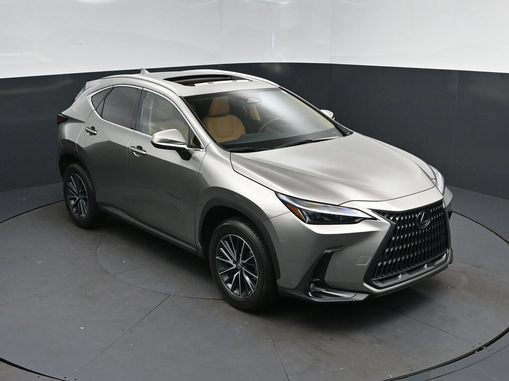 2025 LEXUS NX