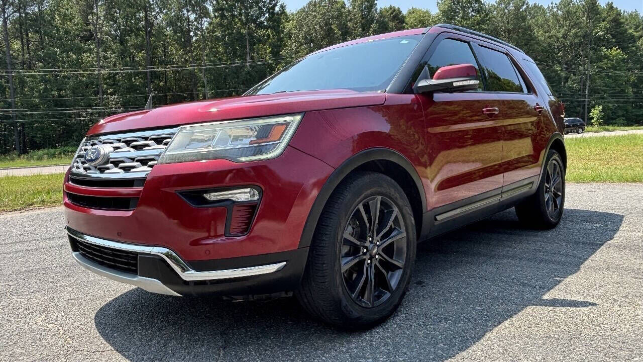 2019 FORD Explorer