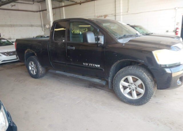 2009 NISSAN Titan