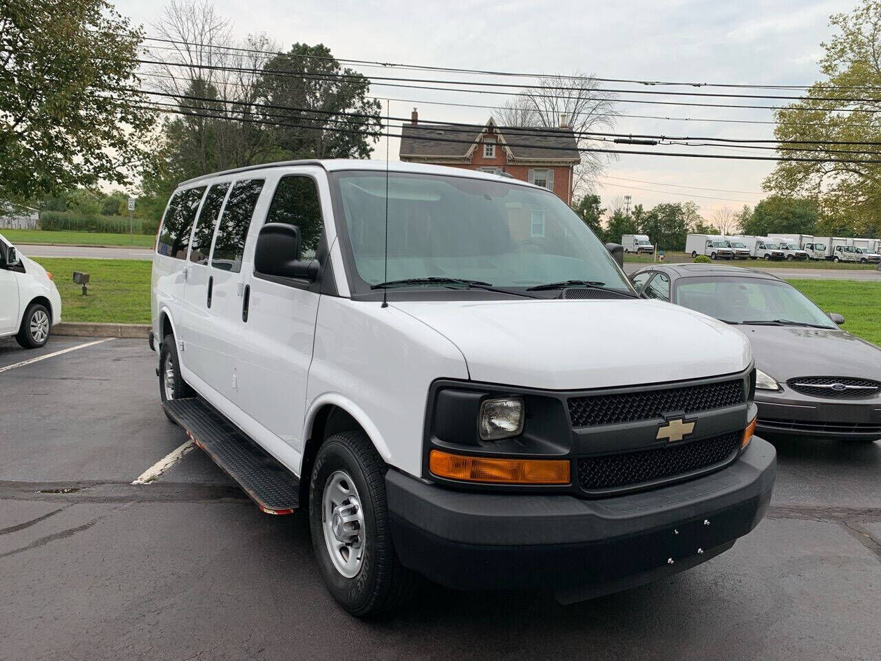 2015 CHEVROLET Express