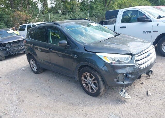 2018 FORD Escape