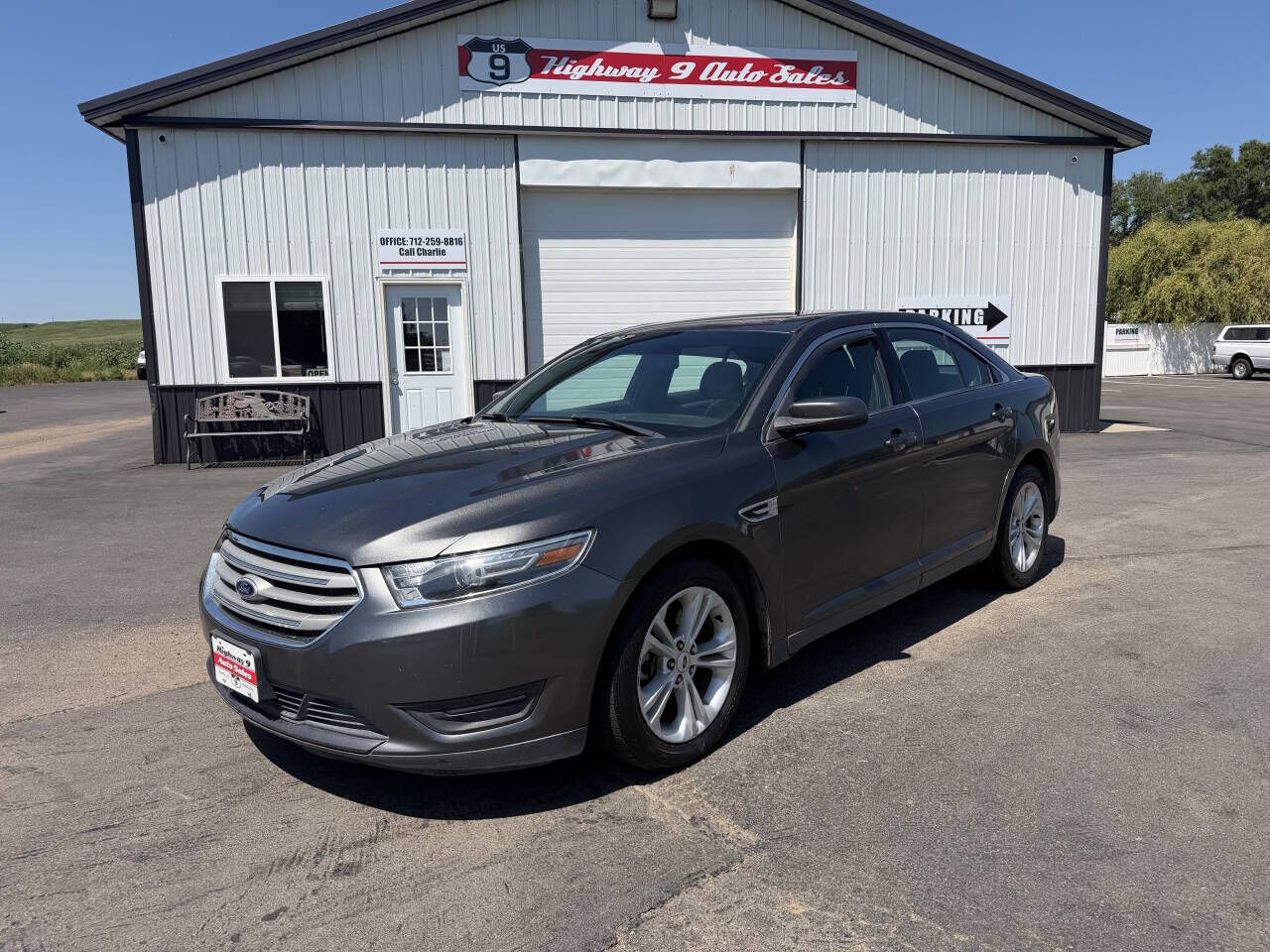 2016 FORD Taurus