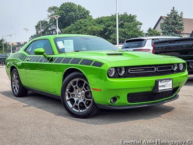 2017 DODGE Challenger