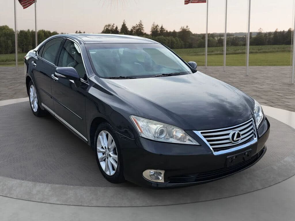 2011 LEXUS ES