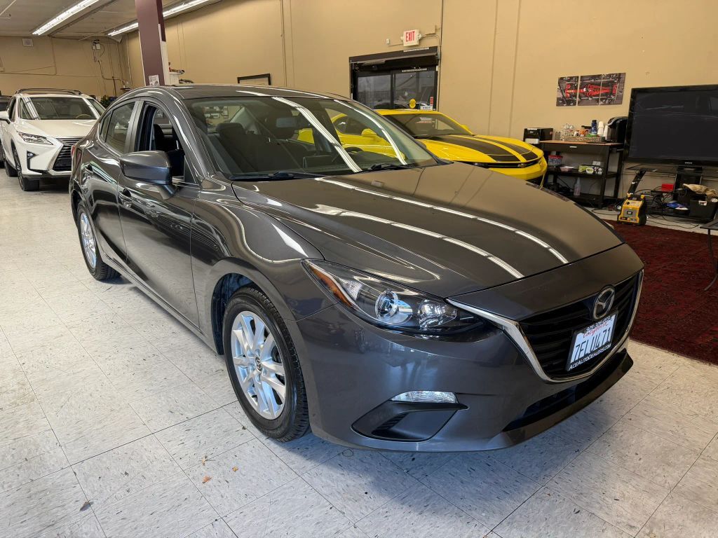 2014 MAZDA Mazda3