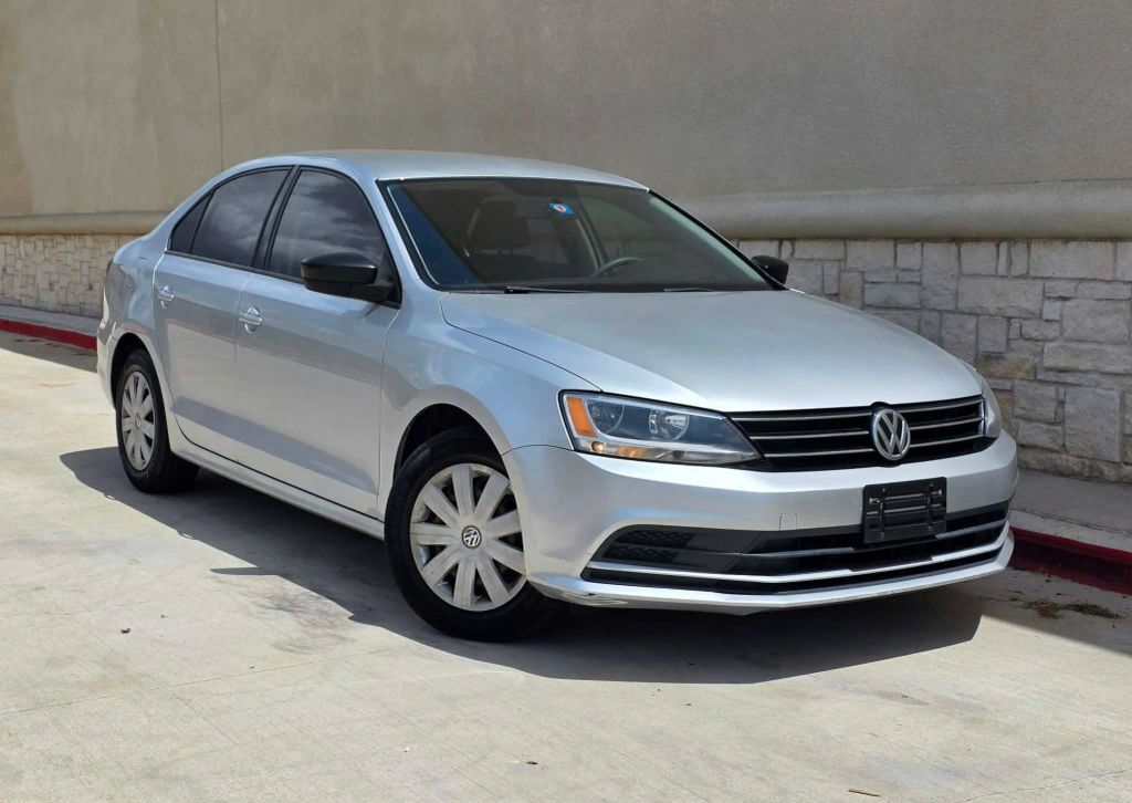 2016 VOLKSWAGEN Jetta
