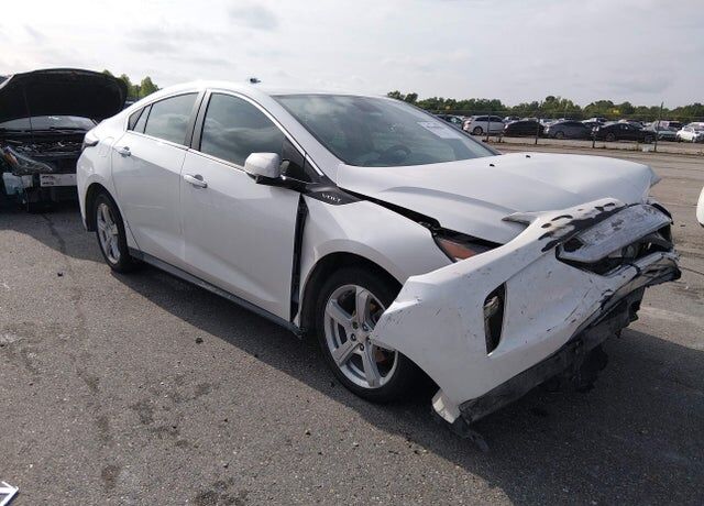 2018 CHEVROLET Volt