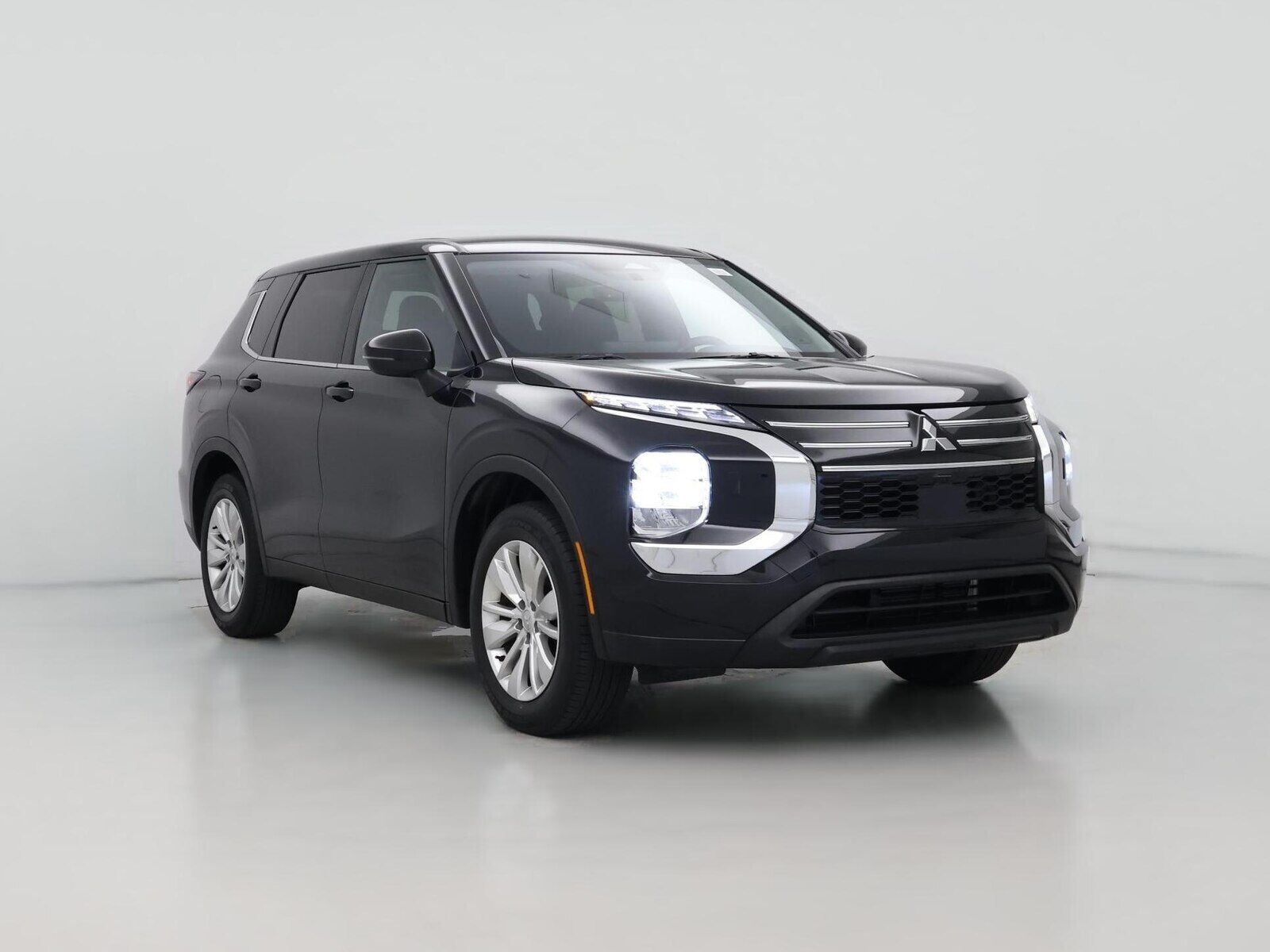 2025 MITSUBISHI Outlander