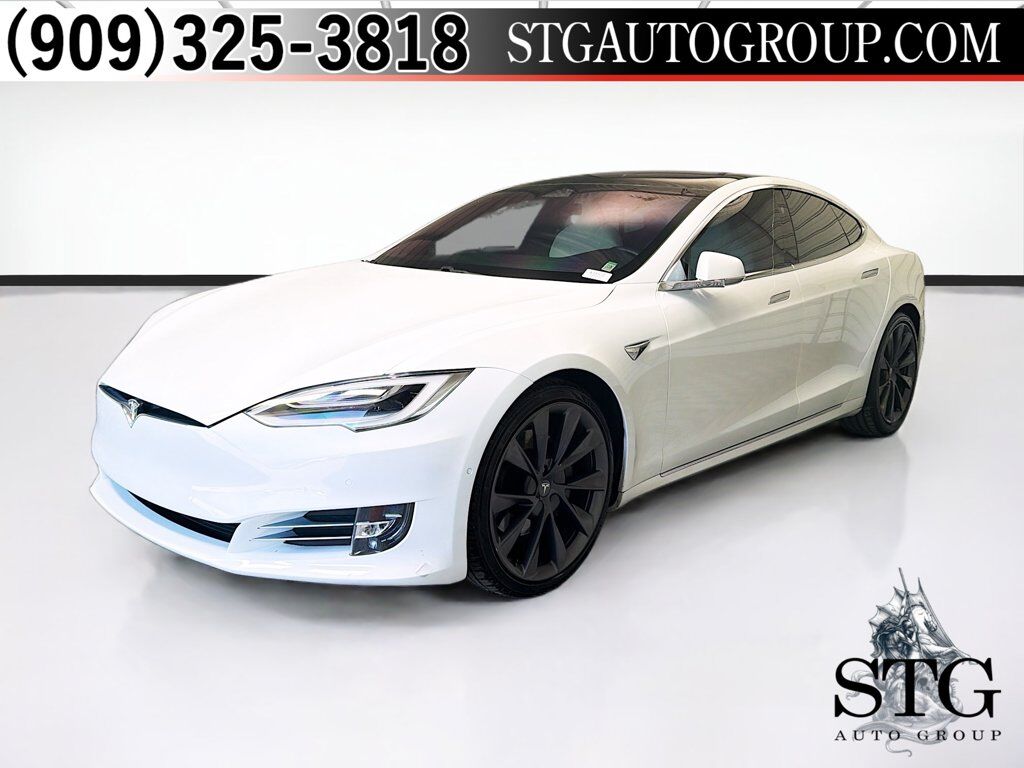 2020 TESLA Model S