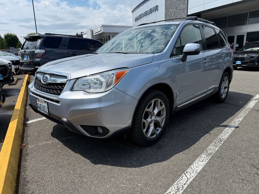 2015 SUBARU Forester