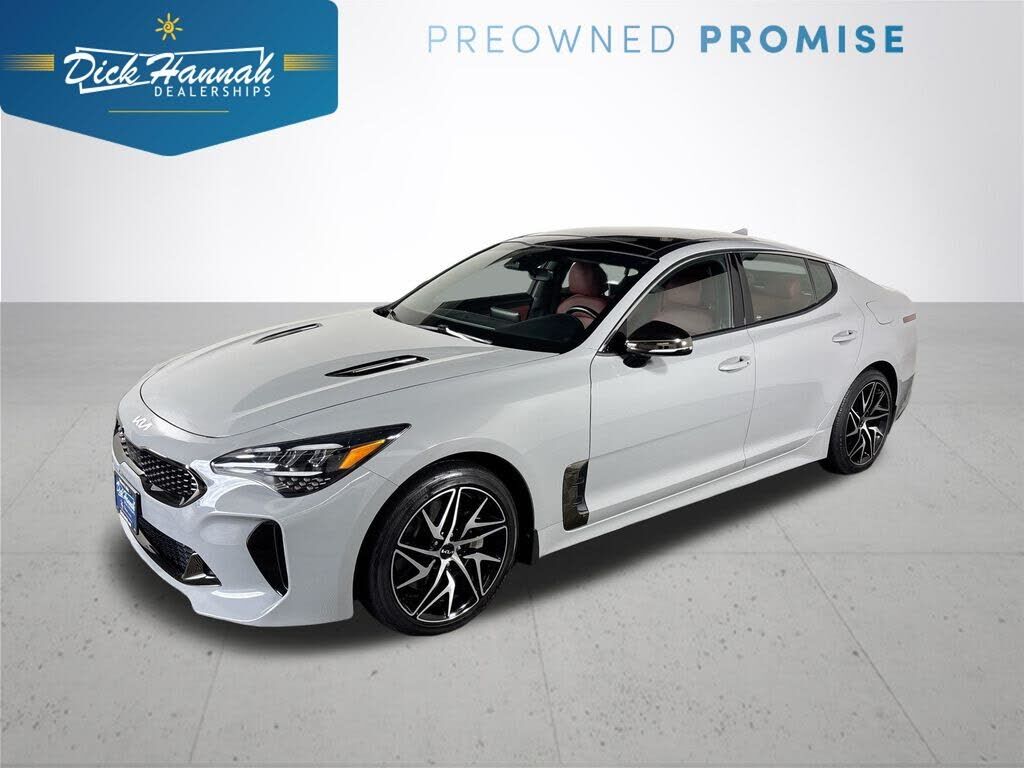2022 KIA Stinger