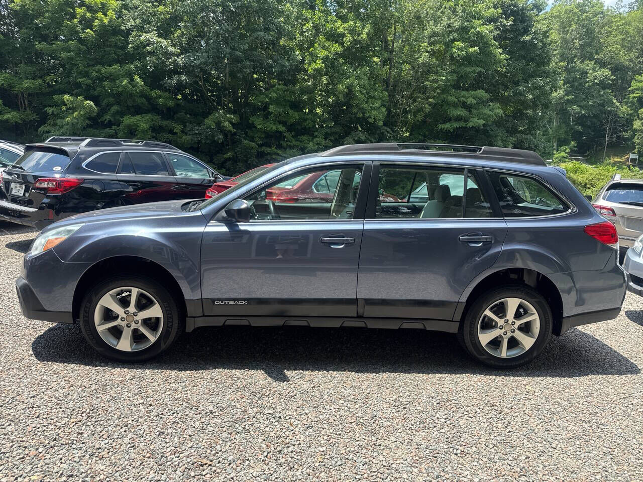 2014 SUBARU Outback