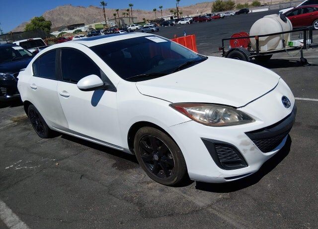 2010 MAZDA Mazda3
