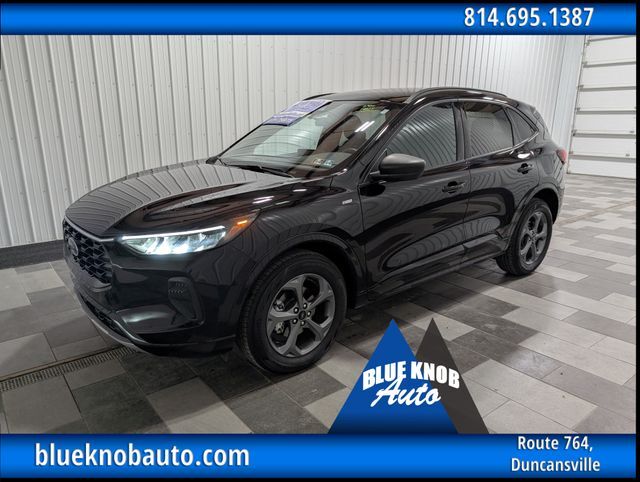2023 FORD Escape