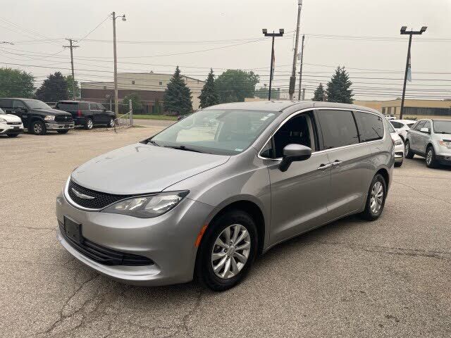 2017 CHRYSLER Pacifica