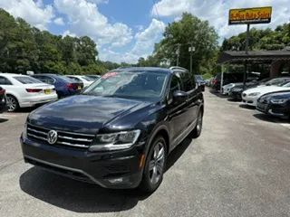 2020 VOLKSWAGEN Tiguan