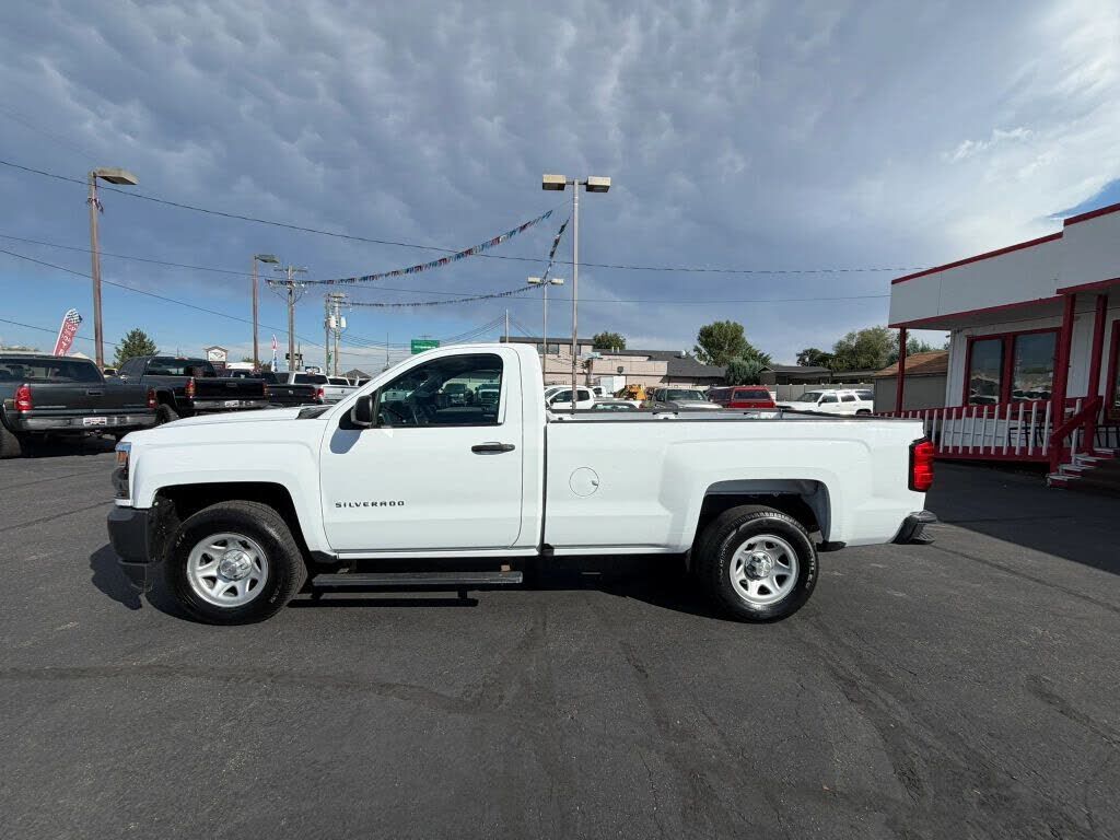 2017 CHEVROLET Silverado