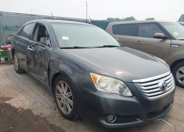 2009 TOYOTA Avalon