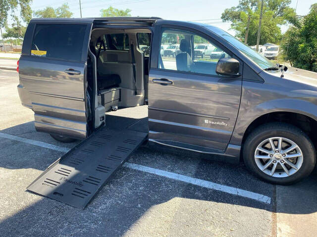 2016 DODGE Grand Caravan