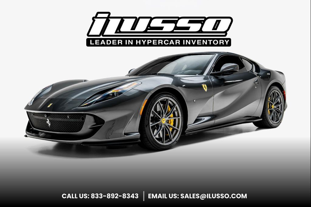 2019 FERRARI 812 Superfast