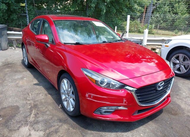 2017 MAZDA Mazda3