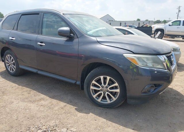 2013 NISSAN Pathfinder