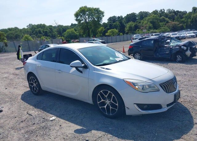 2017 BUICK Regal