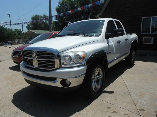 2008 DODGE Ram
