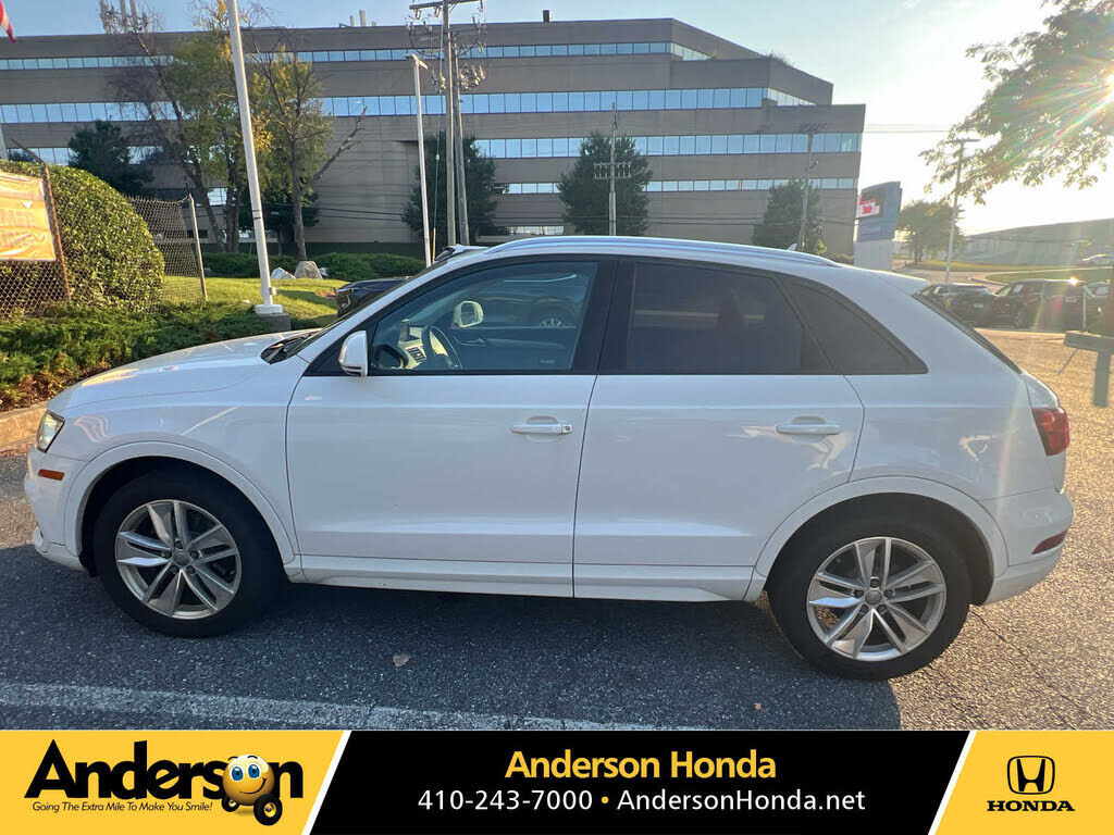 2017 AUDI Q3