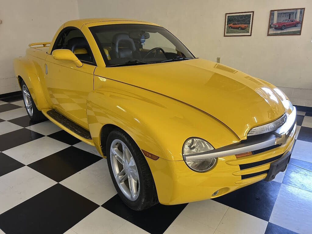 2004 CHEVROLET SSR