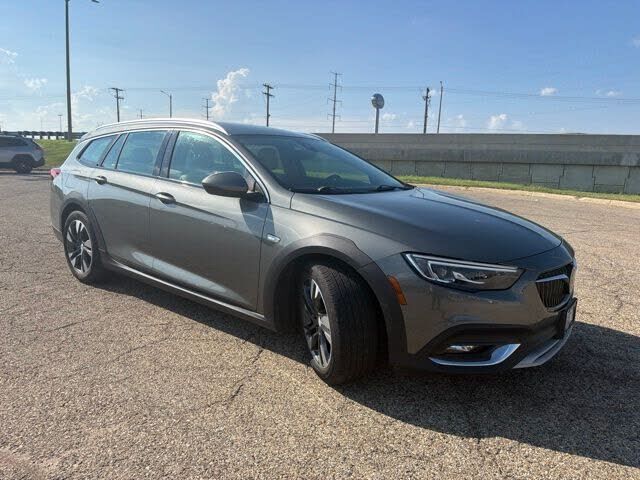 2019 BUICK Regal TourX