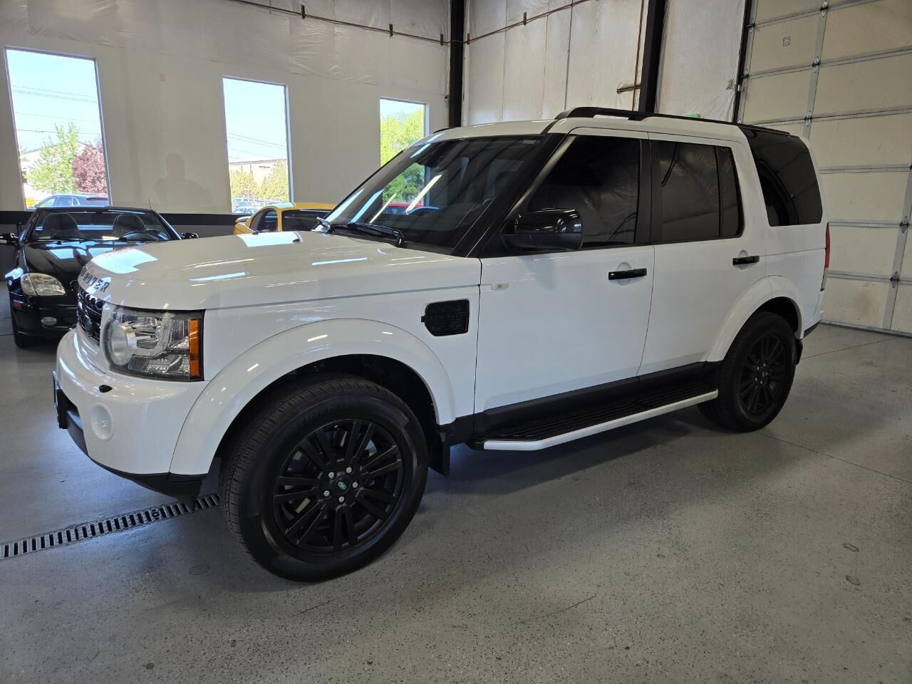2011 LAND ROVER LR4