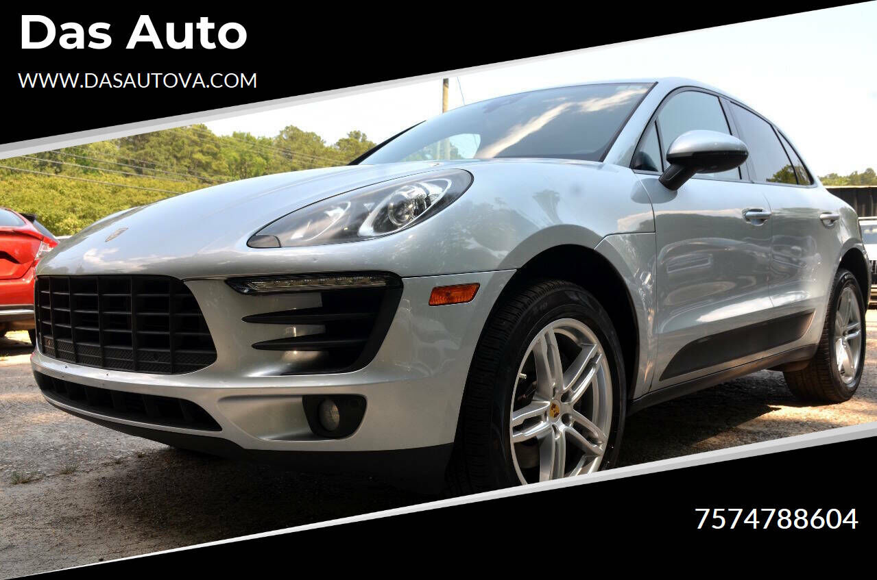 2017 PORSCHE Macan