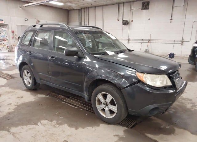 2011 SUBARU Forester