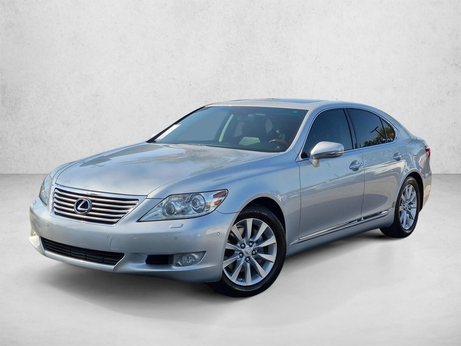 2012 LEXUS LS