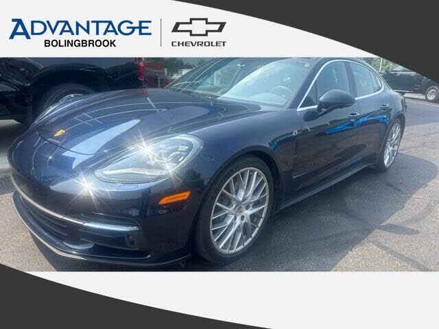 2018 PORSCHE Panamera