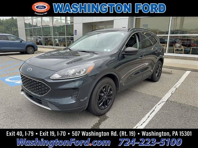 2022 FORD Escape