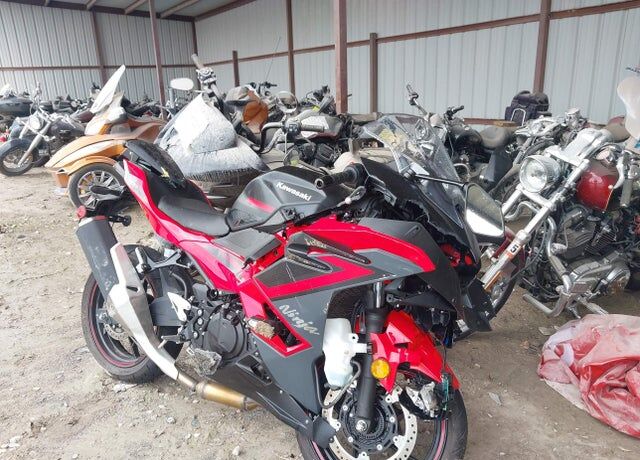 2025 KAWASAKI Ninja