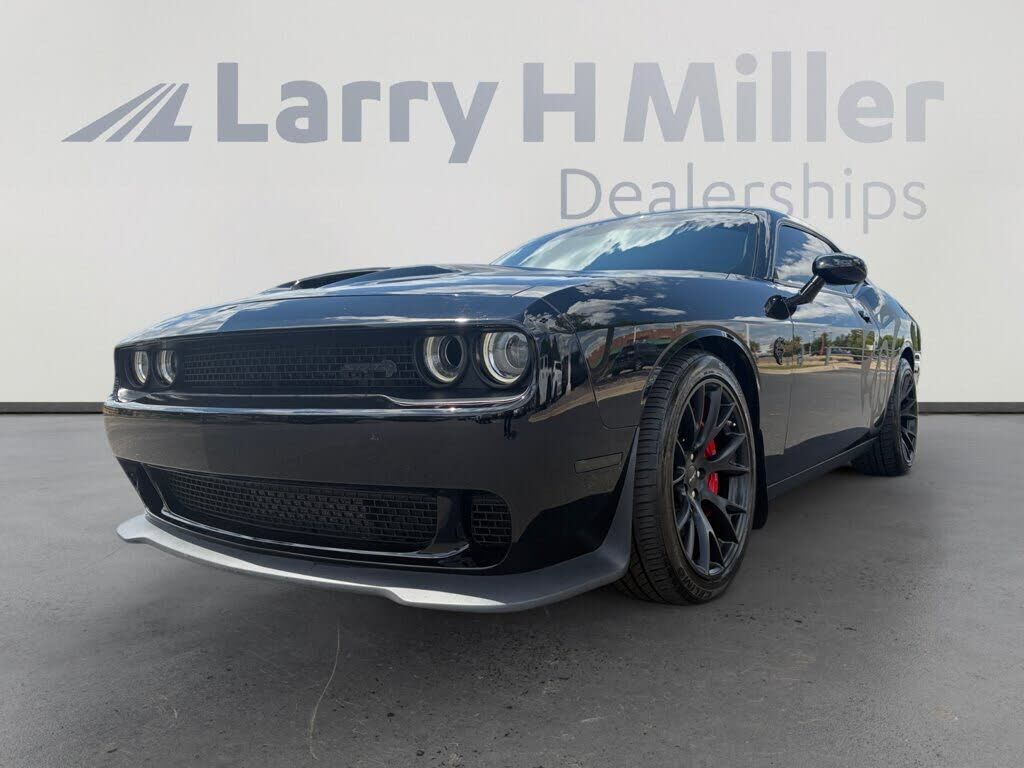 2016 DODGE Challenger