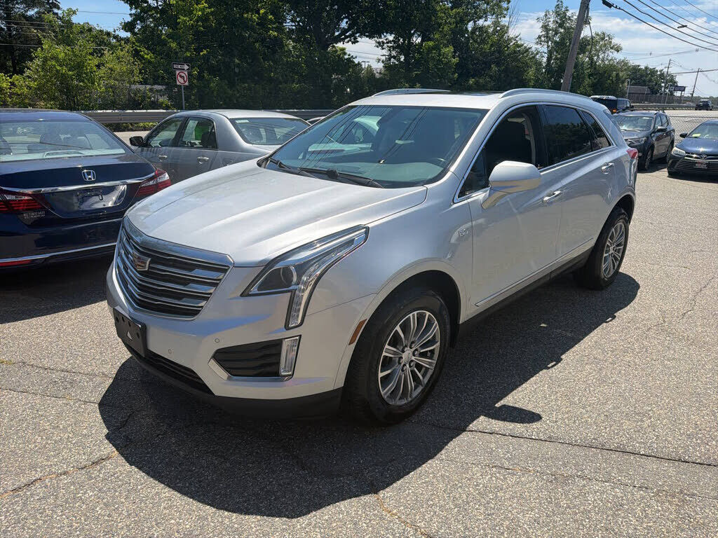 2017 CADILLAC XT5