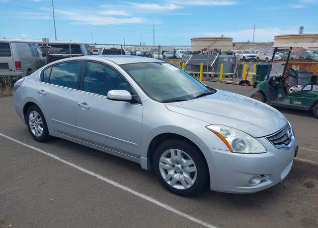 2011 NISSAN Altima
