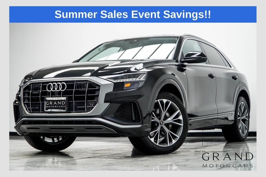 2023 AUDI Q8