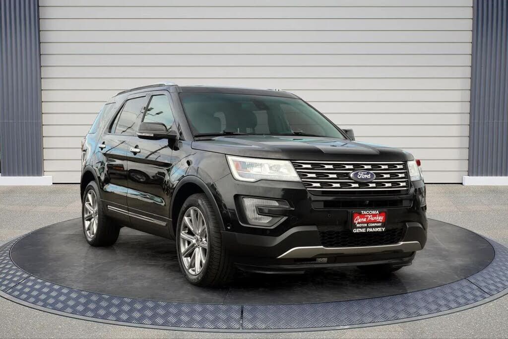 2017 FORD Explorer